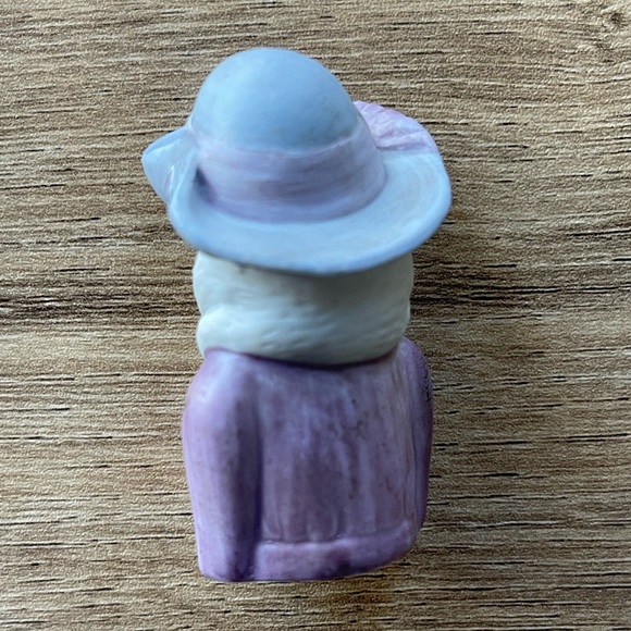 Vintage AVON American Fashion Silhouette Thimble Circa 1920’s Hat 1983 BOX! - Picture 4 of 5